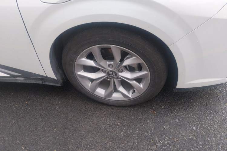 Used Lingxi L 2024 Player No. 1 Edition Right Front Wheel Hub