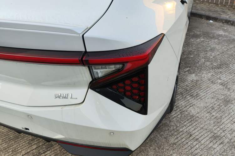 Used Lingxi L 2024 Player No. 1 Edition Right Rear Taillight