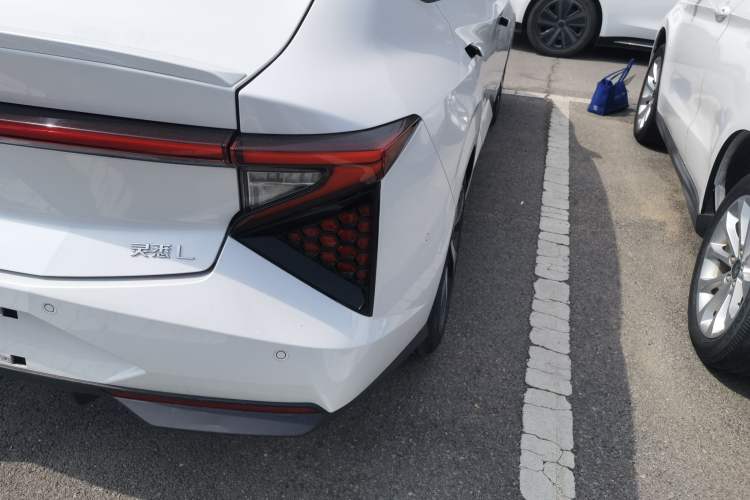 Used Lingxi L 2024 Player No. 1 Edition Right Rear Taillight