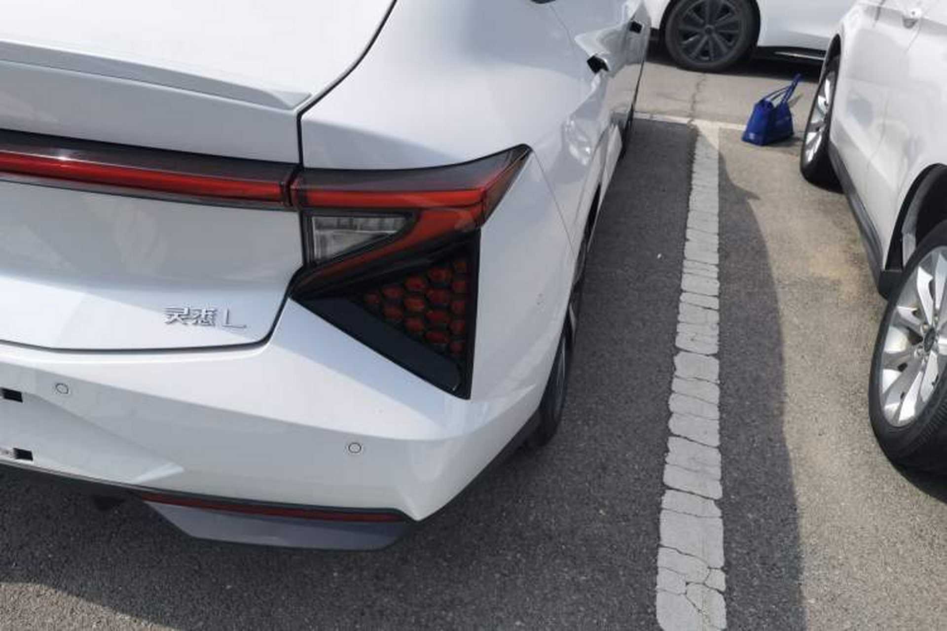 Used Lingxi L 2024 Player No. 1 Edition Right Rear Taillight