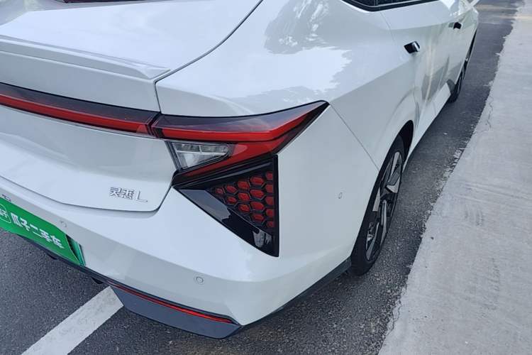 Used Lingxi L 2024 Player No. 1 Edition Right Rear Taillight