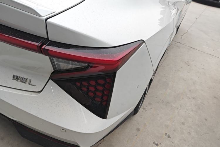 Used Lingxi L 2024 Player No. 1 Edition Right Rear Taillight