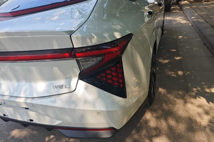 Used Lingxi L 2024 Player No. 1 Edition Right Rear Taillight