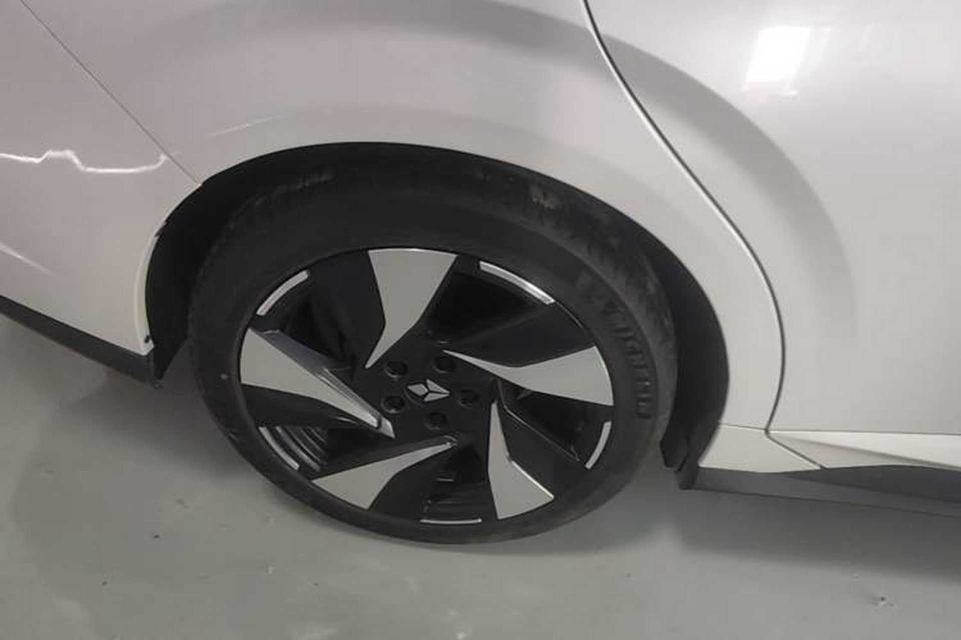 Used Lingxi L 2024 Player No. 1 Edition Right Rear Wheel Hub
