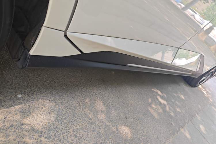 Used Lingxi L 2024 Player No. 1 Edition Right Side Sill