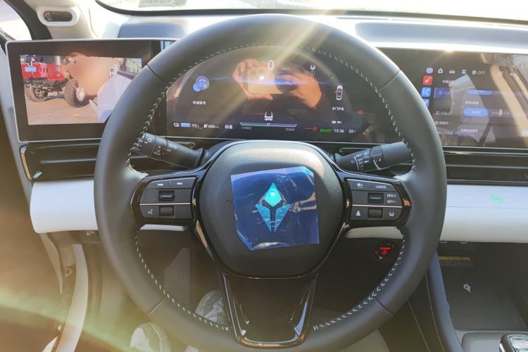 Used Lingxi L 2024 Player No. 1 Edition Steering Wheel