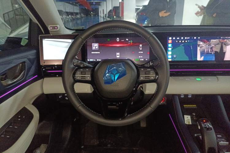 Used Lingxi L 2024 Player No. 1 Edition Steering Wheel