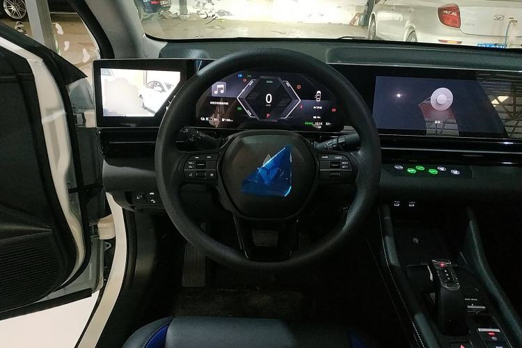 Used Lingxi L 2024 Player No. 1 Edition Steering Wheel