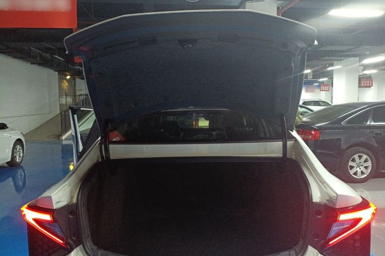 Used Lingxi L 2024 Player No. 1 Edition Trunk