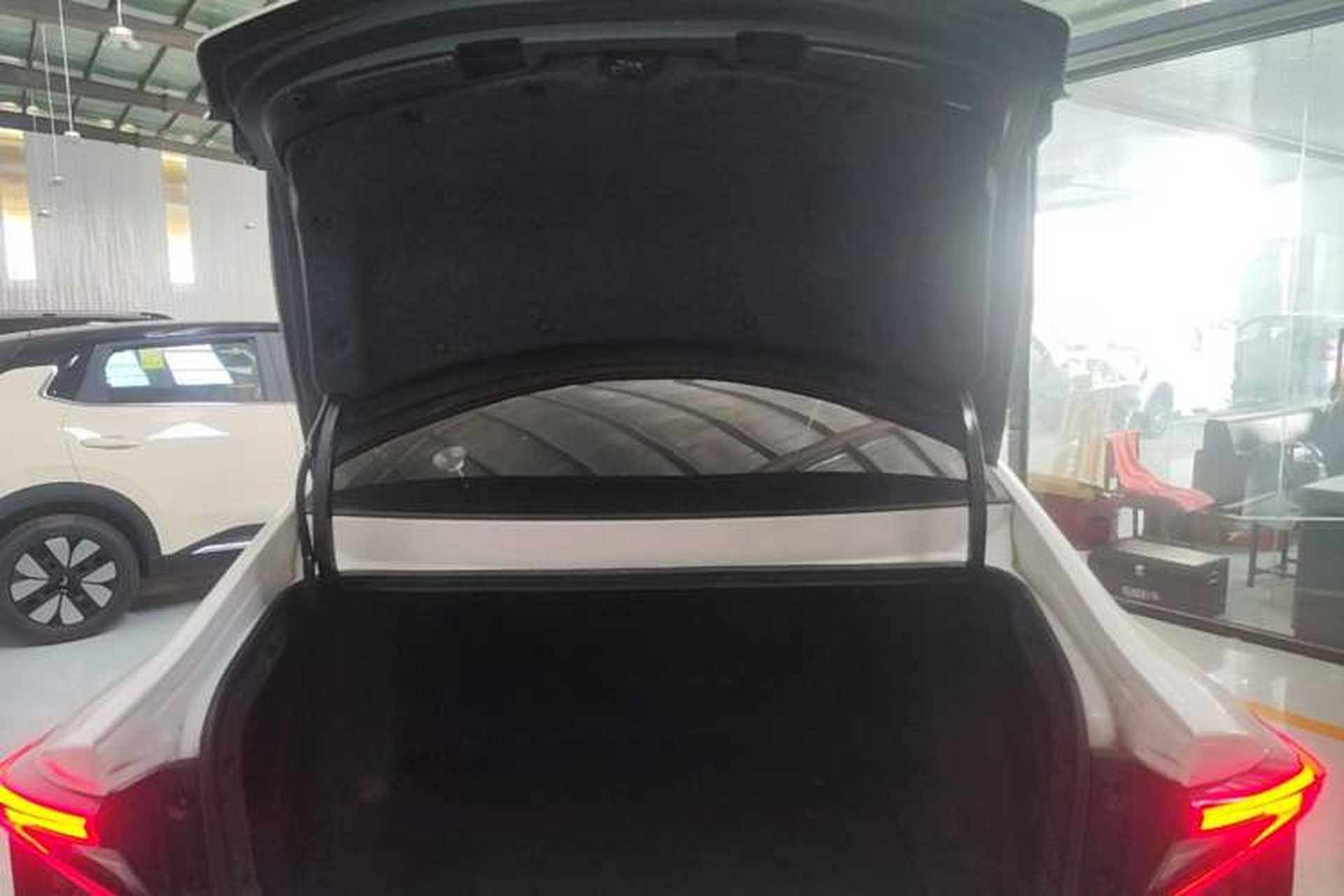 Used Lingxi L 2024 Player No. 1 Edition Trunk