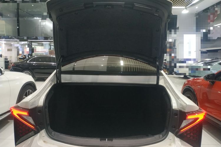 Used Lingxi L 2024 Player No. 1 Edition Trunk