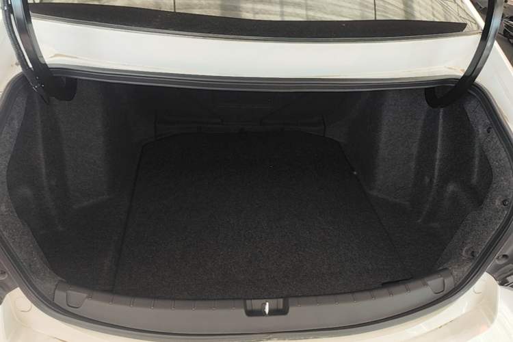 Used Lingxi L 2024 Player No. 1 Edition Trunk
