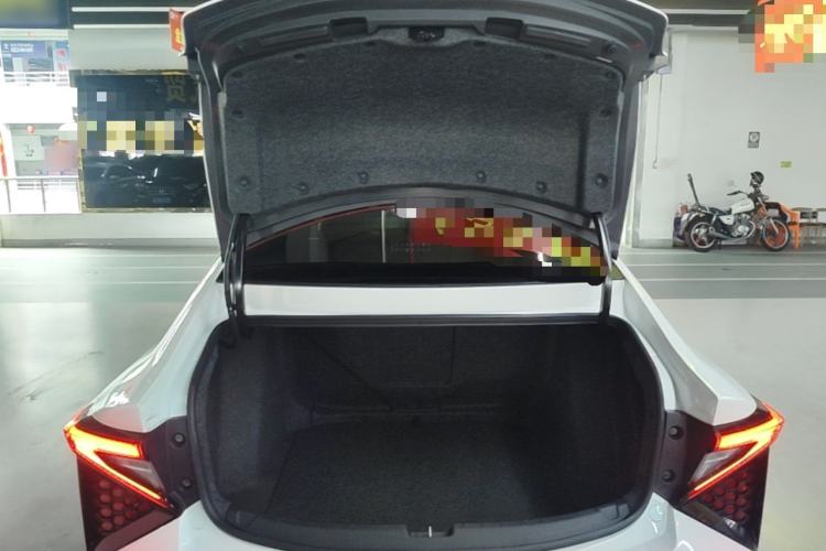 Used Lingxi L 2024 Player No. 1 Edition Trunk