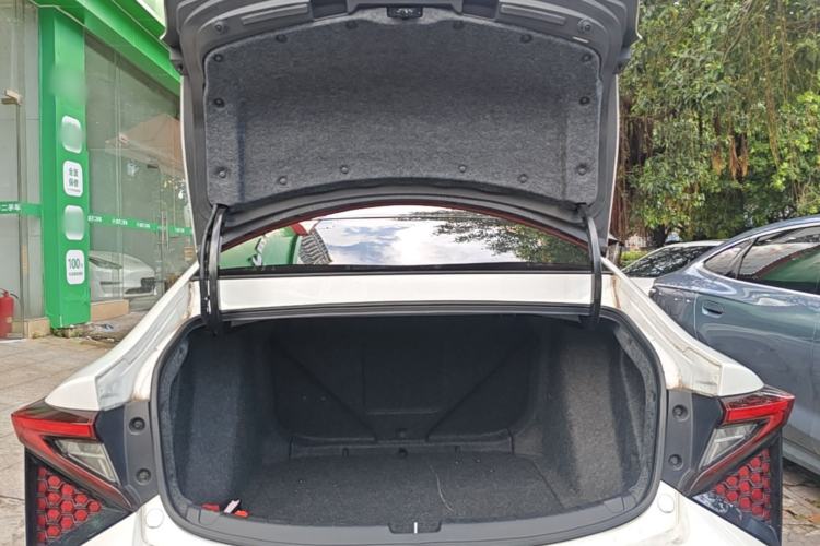 Used Lingxi L 2024 Player No. 1 Edition Trunk