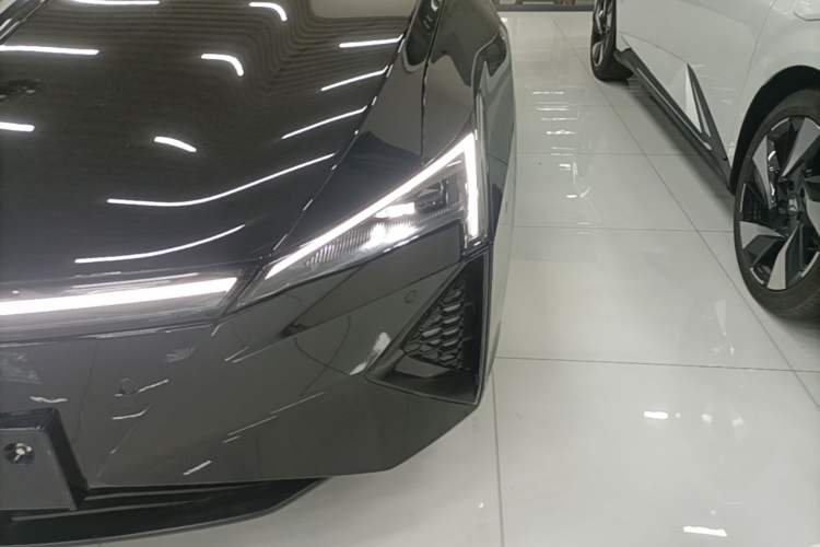 Used Lingxi L 2025 Model—Player No. 1 Plus Super Double-Up Optional Package Left Front Headlight
