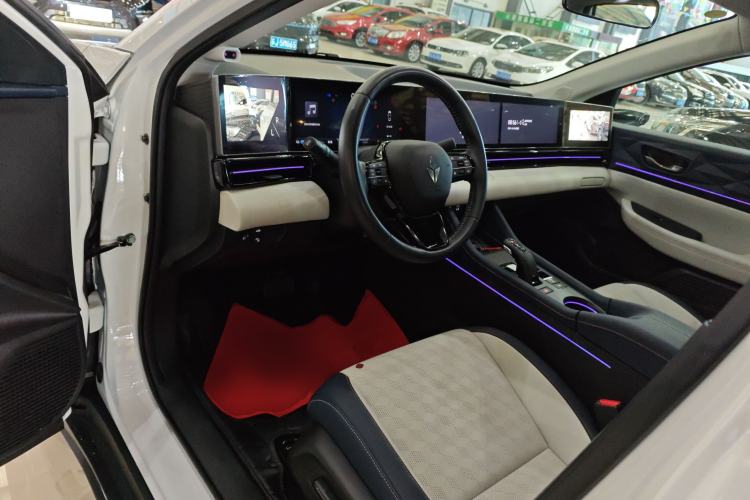 Used Lingxi L 2025 Model—Player No. 1 Plus Super Double-Up Optional Package Driver Seat