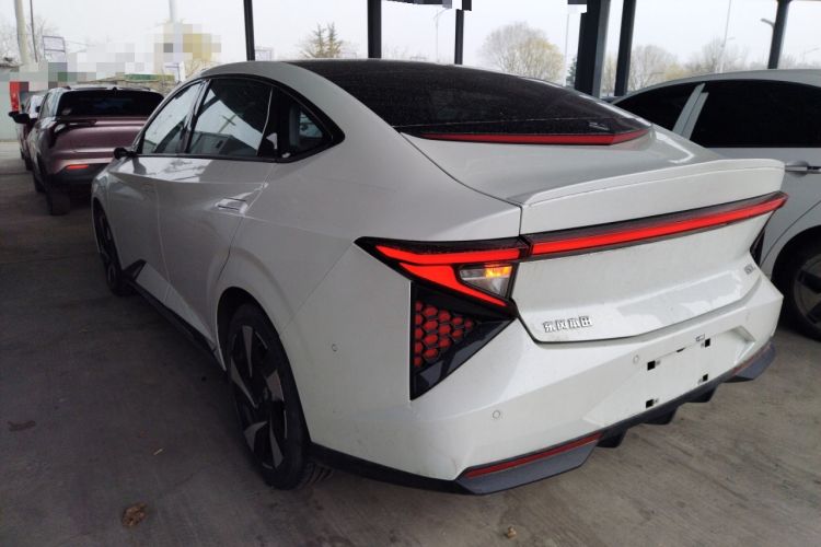 Used Lingxi L 2025 Model—Player No. 1 Plus Super Double-Up Optional Package Exterior 2