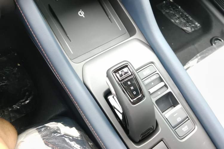 Used Lingxi L 2025 Model—Player No. 1 Plus Super Double-Up Optional Package Gear Lever