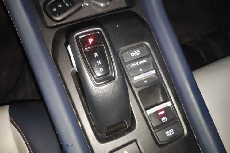 Used Lingxi L 2025 Model—Player No. 1 Plus Super Double-Up Optional Package Gear Lever