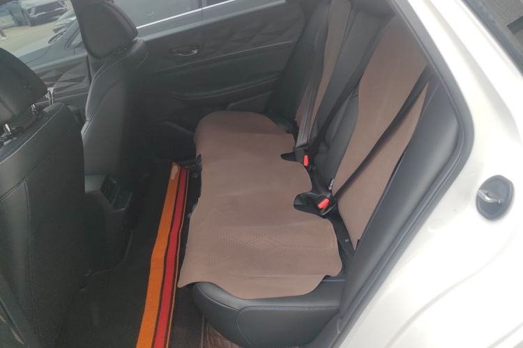 Used Lingxi L 2025 Model—Player No. 1 Plus Enhanced Plus One Optional Package Interior 4