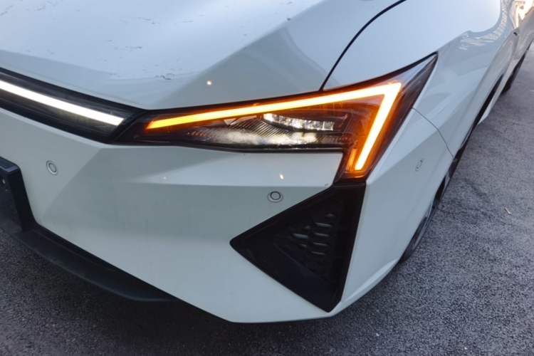 Used Lingxi L 2025 Model—Player No. 1 Plus Super Double-Up Optional Package Left Front Headlight