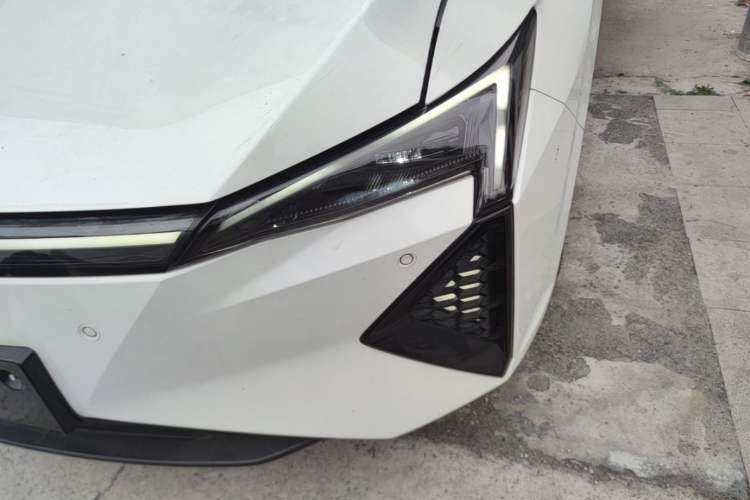 Used Lingxi L 2025 Model—Player No. 1 Plus Super Double-Up Optional Package Left Front Headlight