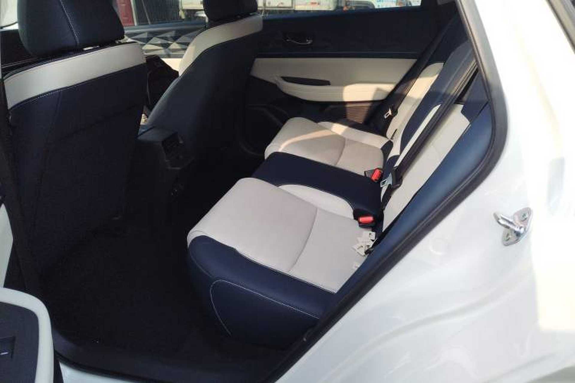Used Lingxi L 2025 Model—Player No. 1 Plus Super Double-Up Optional Package Left Rear Seat