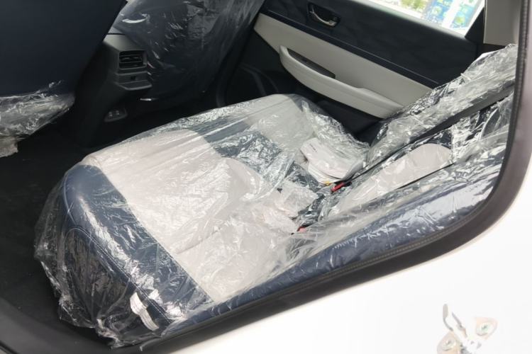 Used Lingxi L 2025 Model—Player No. 1 Plus Super Double-Up Optional Package Left Rear Seat