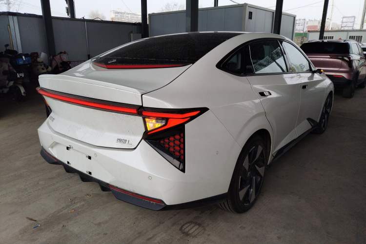Used Lingxi L 2025 Model—Player No. 1 Plus Super Double-Up Optional Package Rear Right 45 Deg