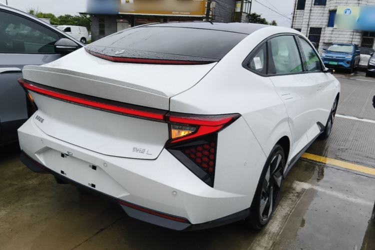 Used Lingxi L 2025 Model—Player No. 1 Plus Super Double-Up Optional Package Rear Right 45 Deg