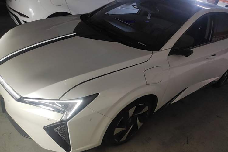 Used Lingxi L 2025 Model—Player No. 1 Plus Super Double-Up Optional Package Guazi used car, China used car export, Used car for sale, Used  cars, Cheapest cars for sale