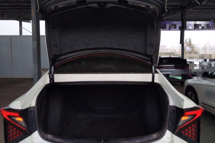 Used Lingxi L 2025 Model—Player No. 1 Plus Super Double-Up Optional Package Trunk