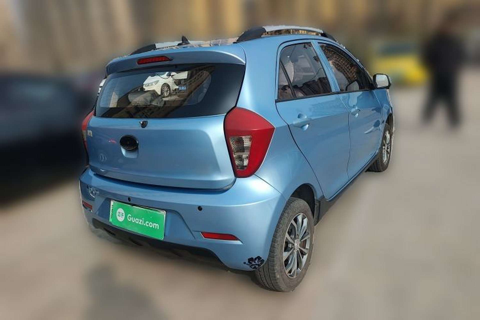 Used LinkTour E Tour 2017 Standard Model Rear Right 45 Deg