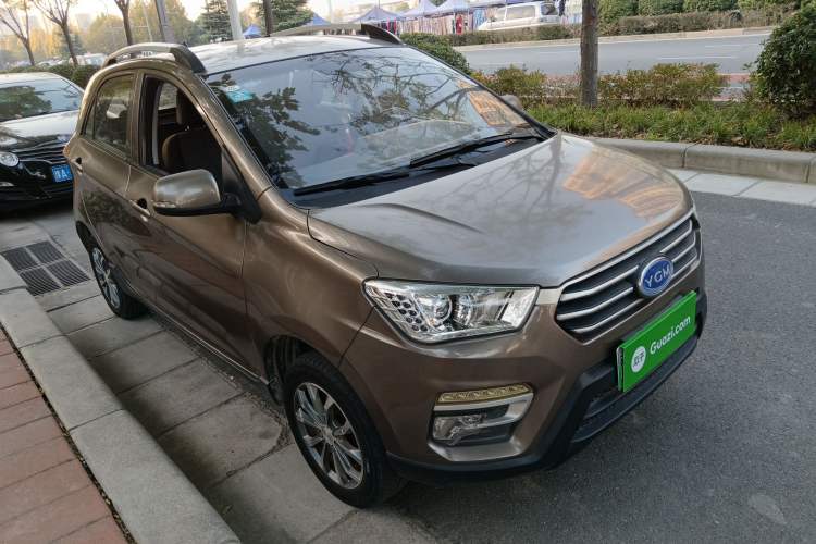 Used LinkTour E Tour 2017 Standard Model Front Right 45 Deg
