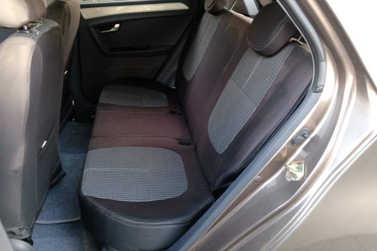 Used LinkTour E Tour 2017 Standard Model Left Rear Seat