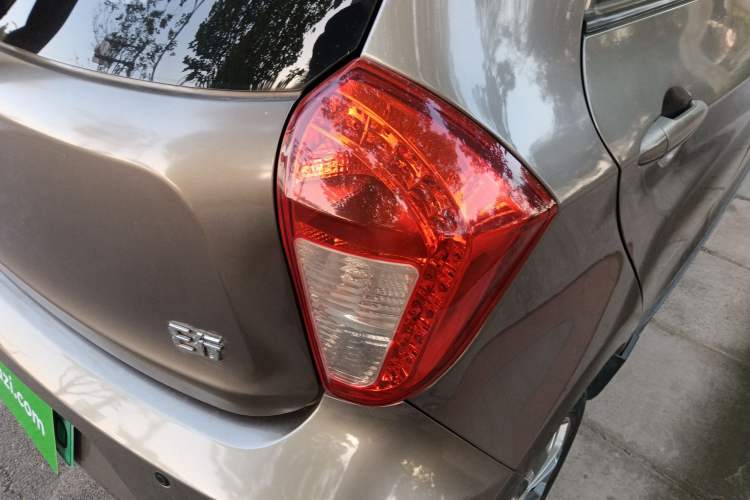 Used LinkTour E Tour 2017 Standard Model Right Rear Taillight