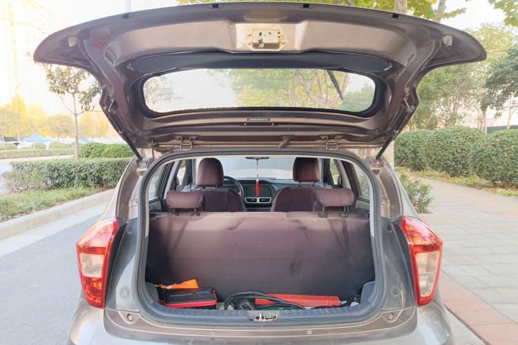 Used LinkTour E Tour 2017 Standard Model Trunk