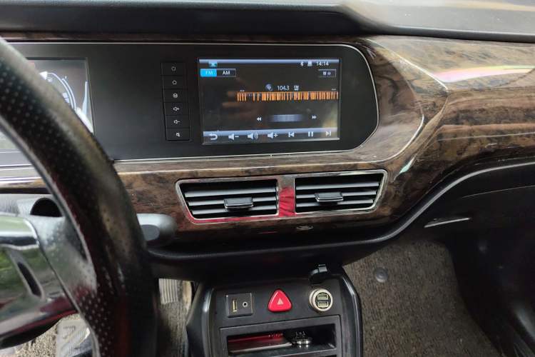 Used LinkTour E Tour 2018 Comfort Model Audio And AC Panel