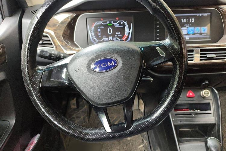 Used LinkTour E Tour 2018 Comfort Model Center Console