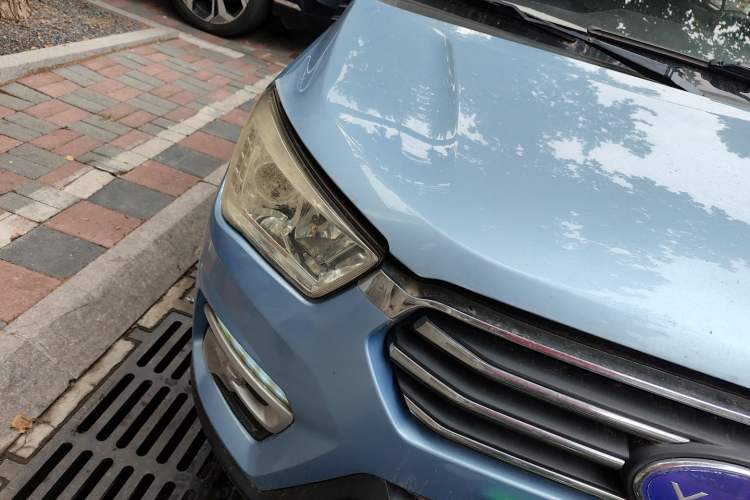 Used LinkTour E Tour 2018 Comfort Model Right Front Headlight