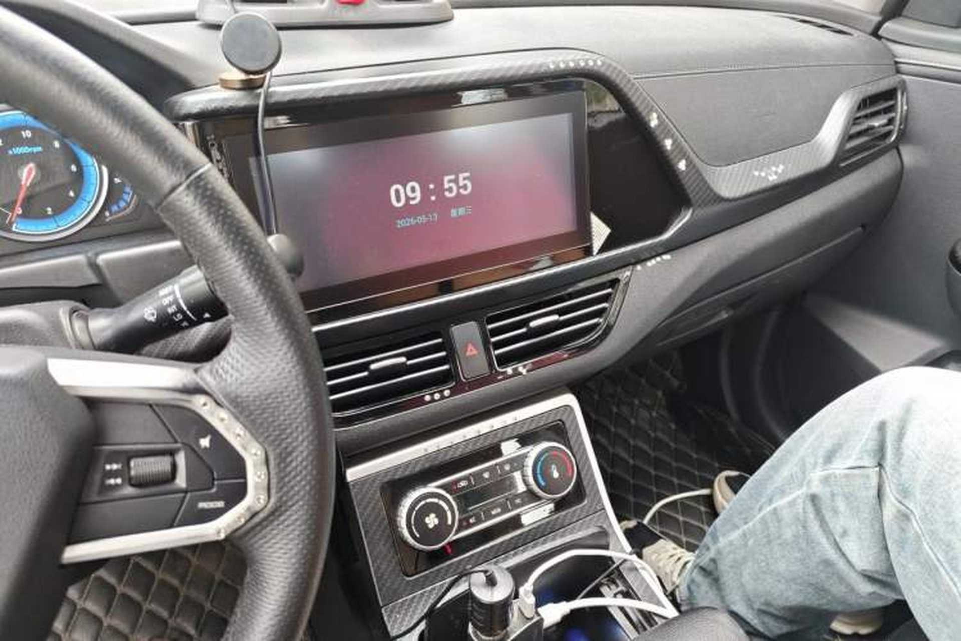 Used LinkTour K-ONE 2018 300 Luxury Edition Audio And AC Panel