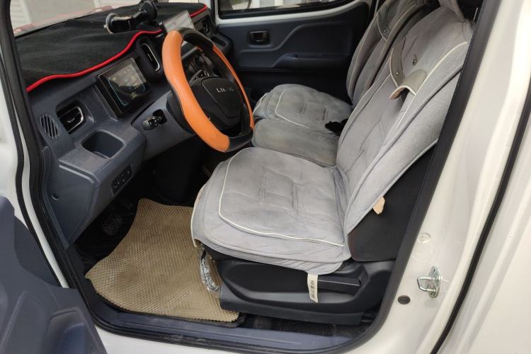 Used Linxys Huangjincang 2025 PULS Cargo Edition Deluxe First-Class Cabin Left Front Seat