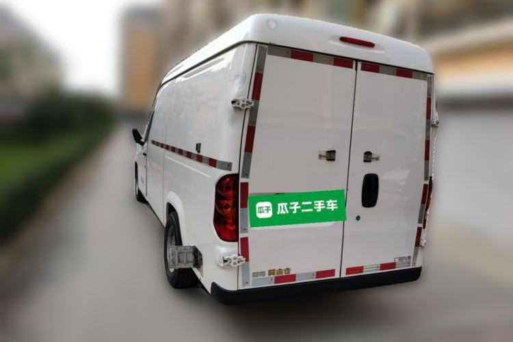 Used Linxys Huangjincang 2025 PULS Cargo Edition Deluxe First-Class Cabin Rear Left 45 Deg