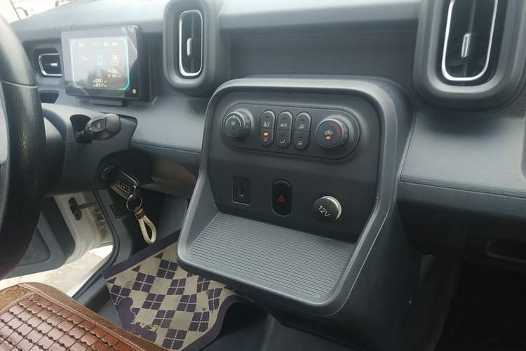 Used Linxys Huangjincang 2023 Economy Version Economy Class Audio And AC Panel