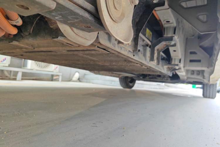 Used Linxys Huangjincang 2023 Luxury Edition Economy Class Chassis Rear Right