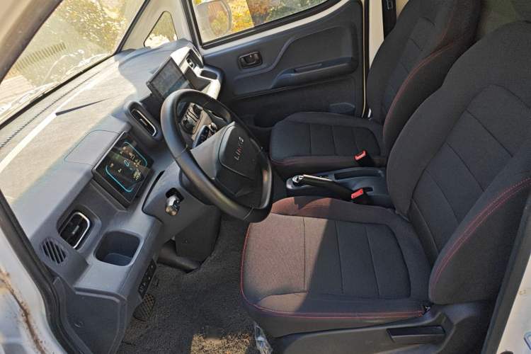 Used Linxys Huangjincang 2023 Economy Version Economy Class Left Front Seat