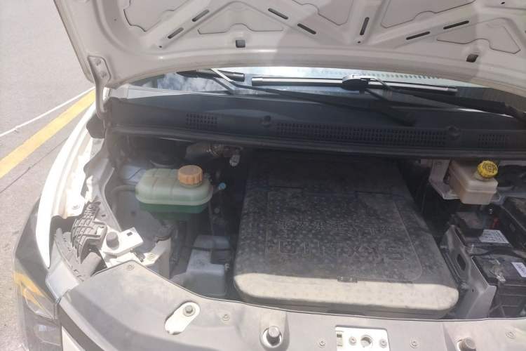 Used Linxys Huangjincang 2024 Economy Version First Class Cabin Engine Bay Right