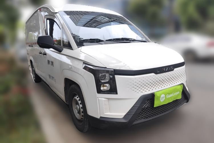 Used Linxys Huangjincang 2024 Economy Version First Class Cabin Front Right 45 Deg