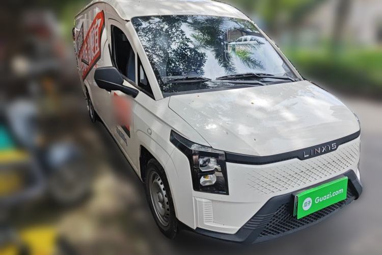 Used Linxys Huangjincang 2024 Economy Version First Class Cabin Front Right 45 Deg
