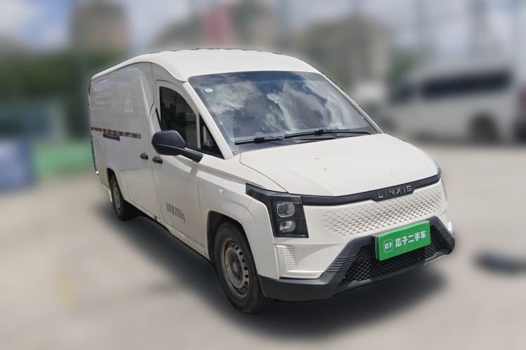 Used Linxys Huangjincang 2024 Economy Version First Class Cabin Front Right 45 Deg
